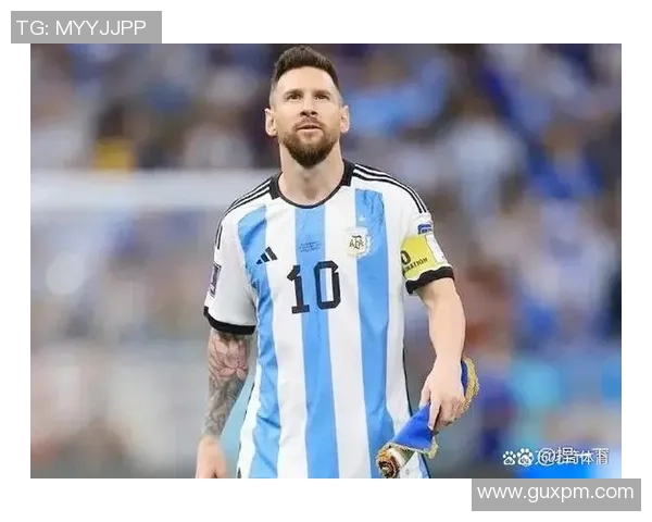 费迪南德:优秀门将带来防线稳定 拉门斯已为球队带来积极变化