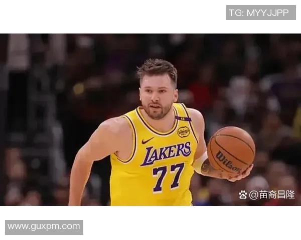 范德比尔特谈湖人崩盘称下半场首发应更早登场提前进入比赛状态