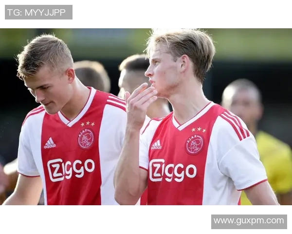 灰熊官宣签下德容雅罗同时裁掉劳森洛夫林调整阵容结构