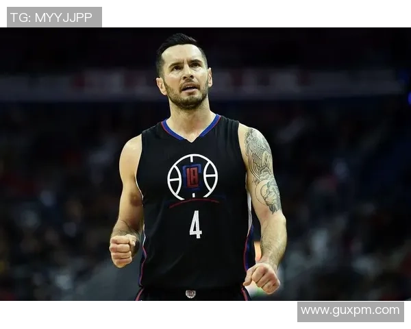 雷迪克盛赞里夫斯终结能力全面进化运动天赋达到职业生涯新高度